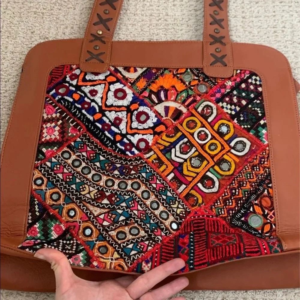 Large Artisan Free Spirit Boho Hippie Ethnic People Embroidered Tote Bag Purse - Picture 2 of 6